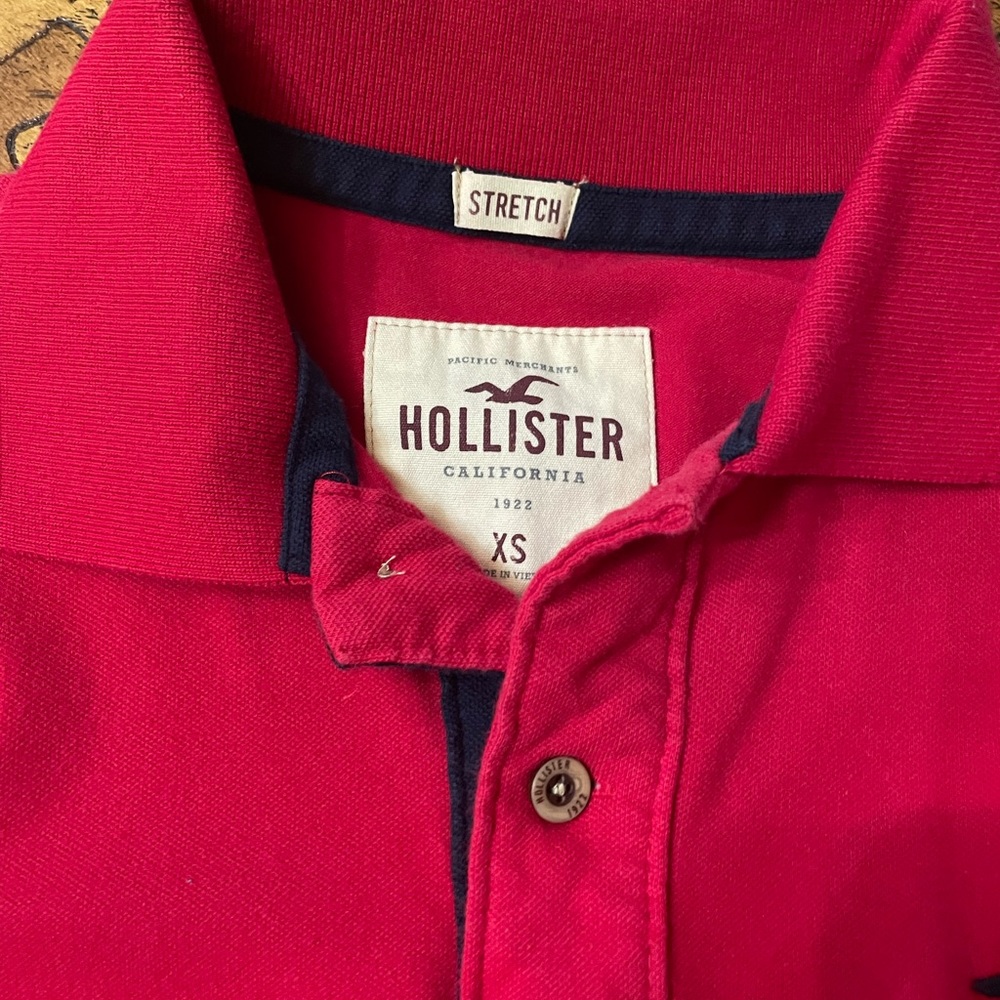 Men’s hollister polo shirt size XS
